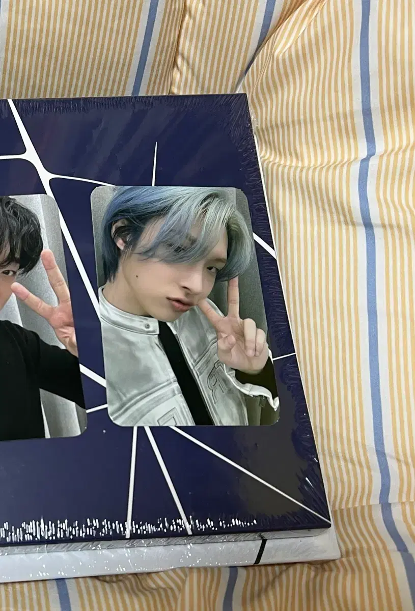 thumbnail-0